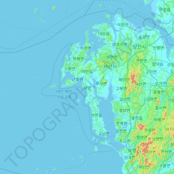 Topografische Karte 태안군, Höhe, Relief